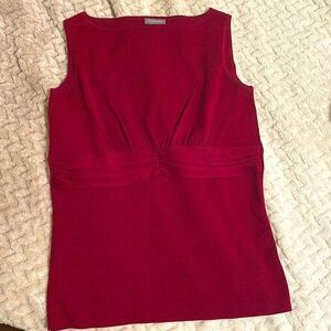 Elegant size XS ANN TAYLOR sleeveless top!